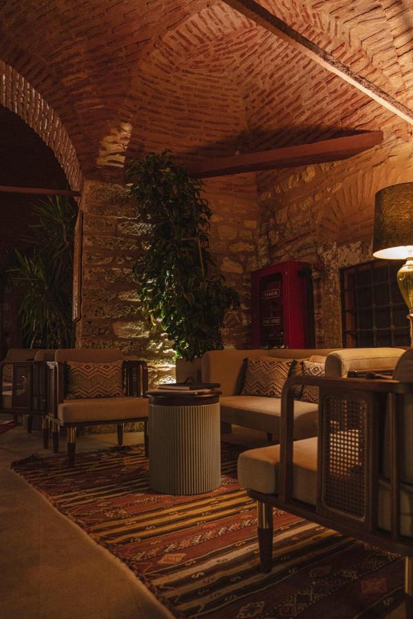 Han 1772 Hotel Istanbul Exterior foto Interior of the restaurant