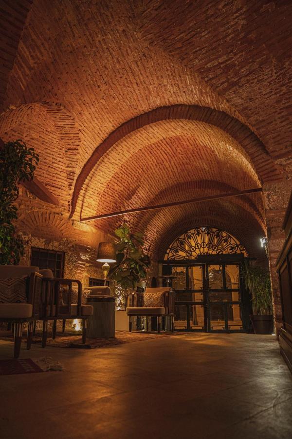 Han 1772 Hotel Istanbul Exterior foto The vaulted ceiling of the restaurant